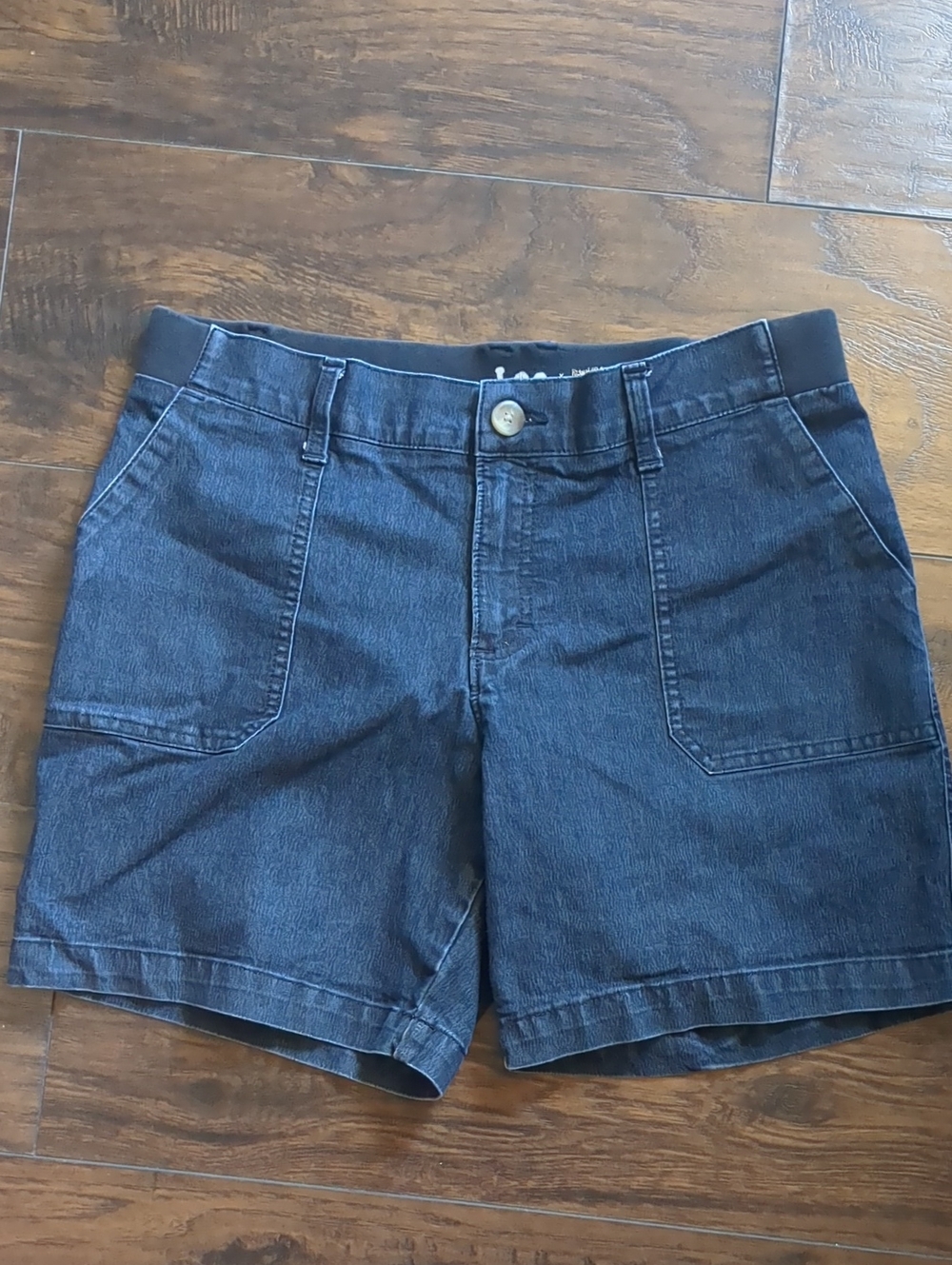 Lee Blue Jean Bermuda Mid Rise Shorts Size 10
